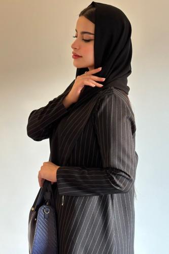 عباية A13 بليزر عملي - بساطة التصميم وروعة الأداء