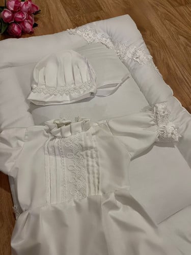 طقم مواليد لبس + مفرش