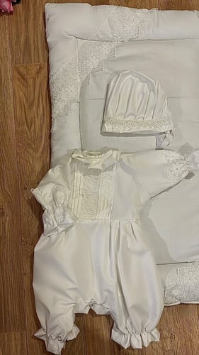 طقم مواليد لبس + مفرش