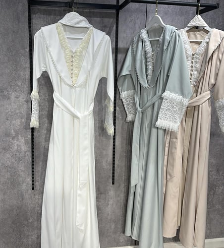 روب استقبال الاميرة