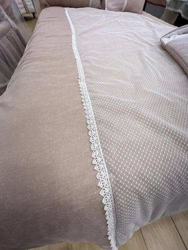 طقم مفرش نفاس قطن كتان مع سرير البيبي