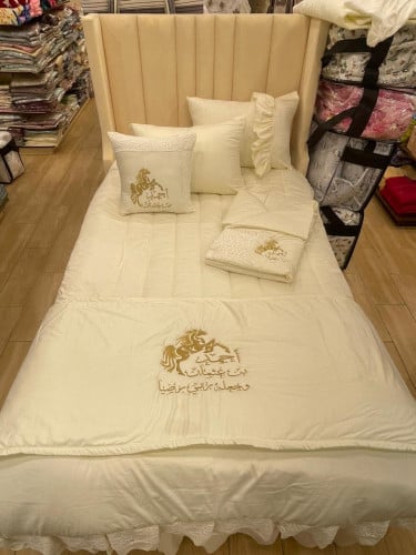 مفرش نفاس قطن تطريز بالاسم