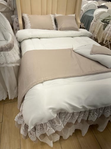 طقم مفرش نفاس مع سرير البيبي تفته