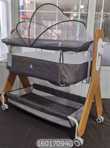 سرير أطفال مواليد