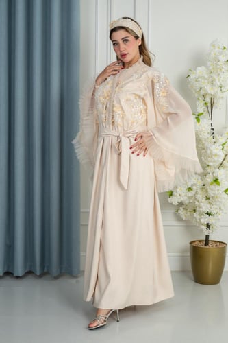 طقم سابع روب نفاس + مدس طفل+ لبس