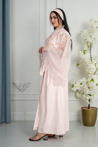 روب استقبال بتصميم انيق - خربزي