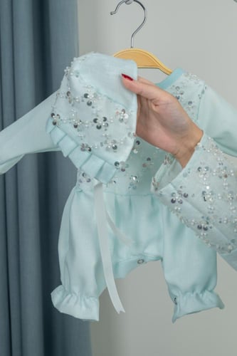 طقم سابع روب نفاس + مدس طفل+ لبس