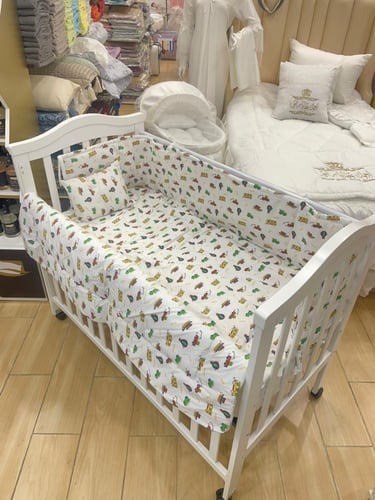 طقم مفرش جوانب سرير أطفال