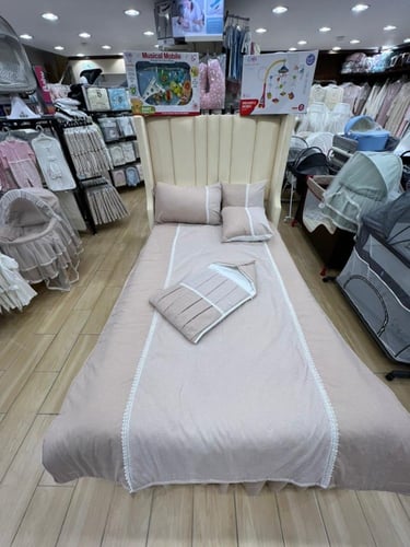 طقم مفرش نفاس قطن كتان مع سرير البيبي