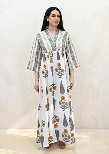 ثوب غدير الشريوفي