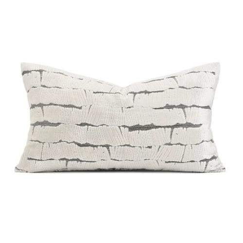 غطاء وسادة مستطيل بنقشة فنية بلون أوف وايت ودرجات...
