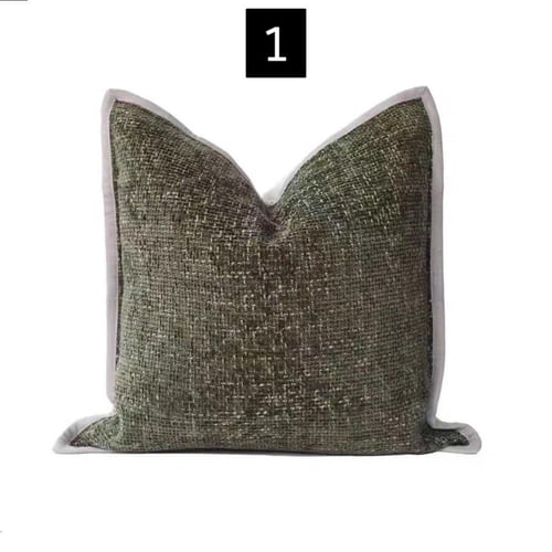 مجموعة انيقه من اغطية الوسائد زيتي