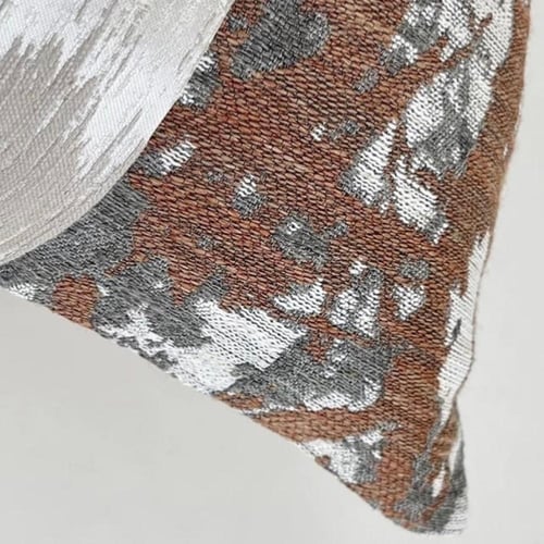 غطاء خدادية مستطيلة رمادي وبني بإكسسوار هدب | كوشن...