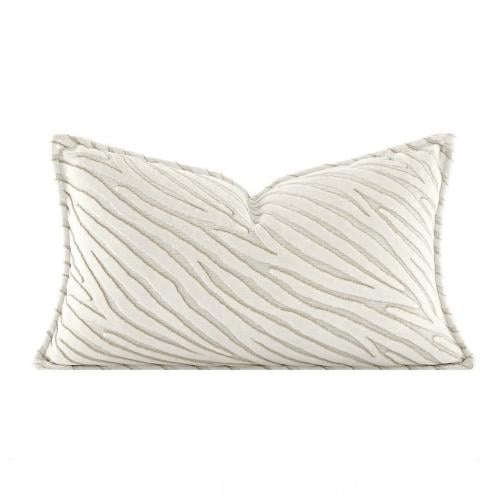 غطاء مخده مستطيله بيج بنقشه حمار وحشي