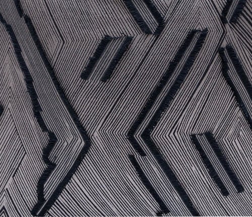 غطاء وسادة اسود بحواف جلدية