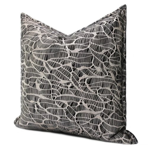 غطاء وسادة رمادي بتطريز انيق