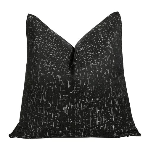 غطاء وسادة اسود