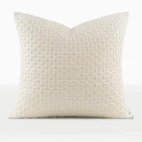 غطاء خداديه اوف وايت بتفاصيل انيقه