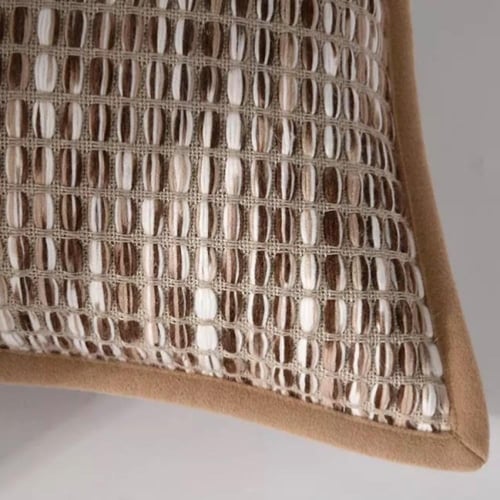 غطاء وسادة مودرن بني