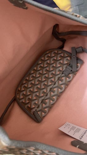 Goyard medium رمادي بينك