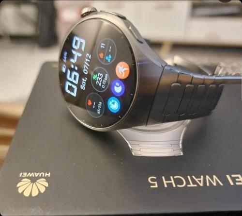 ساعة هواوي واتش 5مقاس 46 اللون تيتانيوم