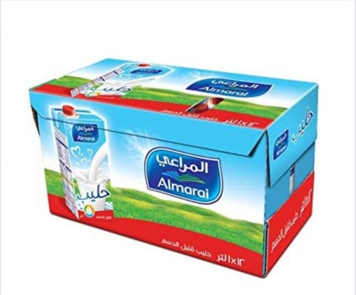 حليب منخفض الدسم معالج بدرجة حرارة عالية وغني بالف...