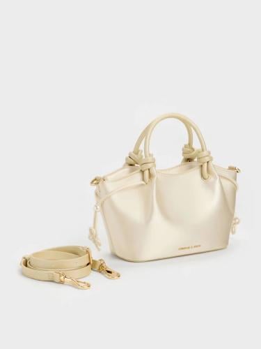 تشارلز اند كيث