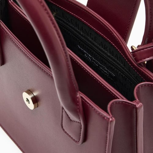 أرماني اكستشينج