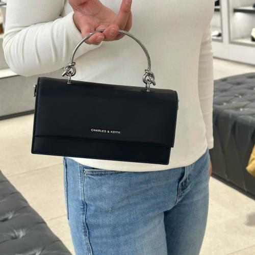 تشارلز اند كيث