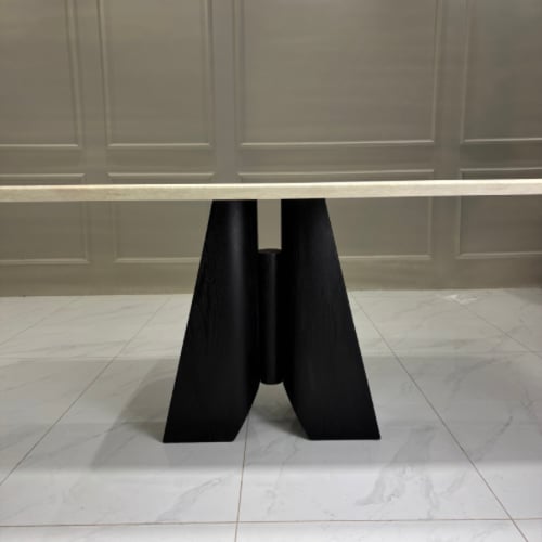 طاولة طعام اسود اكلاونت