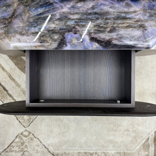 طاولة قهوة بيضاء كلريونفيرس مع طاولة جانبية