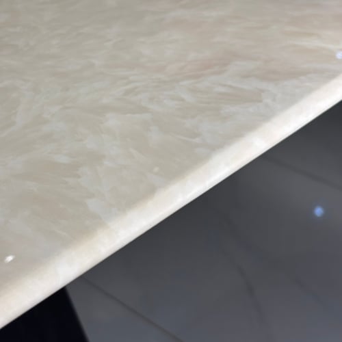 طاولة طعام اسود اكلاونت