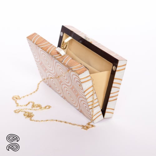 حقيبة اكريلك