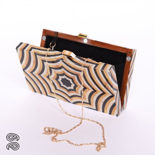 حقيبة اكريلك