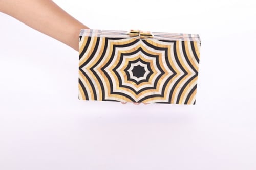 حقيبة اكريلك