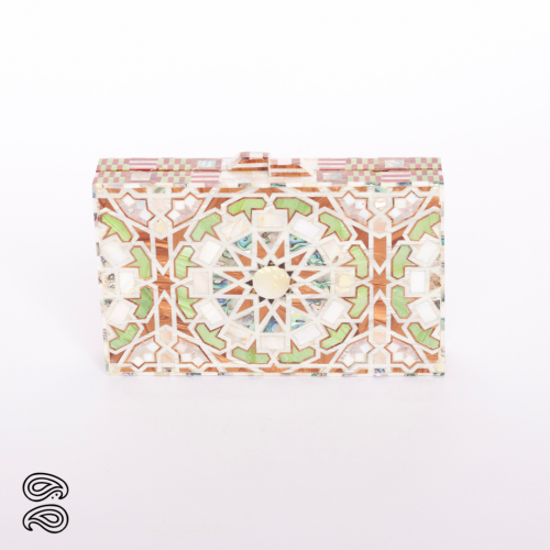 حقيبة الصدف والاكريلك