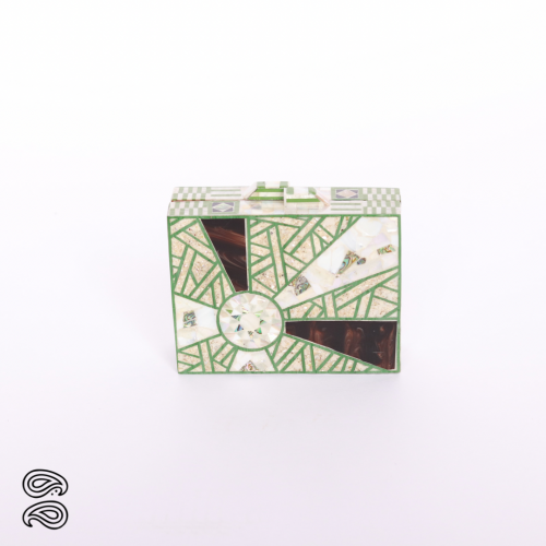 حقيبة الصدف والاكريلك