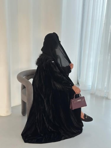 N43 مخمل مكسر - اسود -