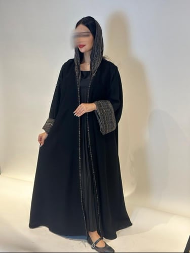 N42 - عباية نص كلوش (كشمير درجات الزيتي)