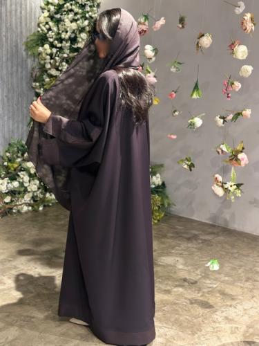 N38- (بنفسجي غامق) - قصة نص بشت بإضافة قماش لمعة