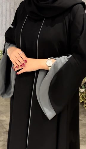 N36 قصة كلوش -كم بقصة منحنية (اخضر )