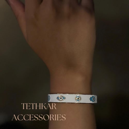 اسوارة عين وكف مطلية ذهب