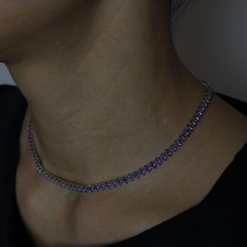 طقم ادورا - موف