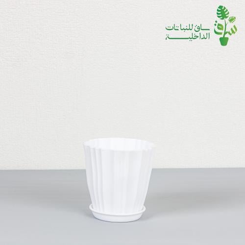 مركن بلاستيكي مع قاعدة