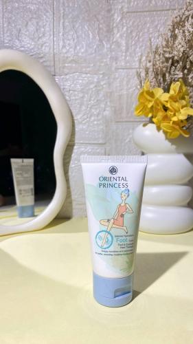 كريم أورينتال مفتح للأقدام