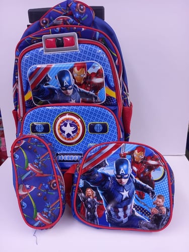 شنطة كفرات مع مقلمة و لانش بوكس