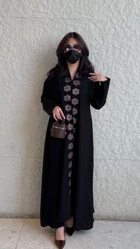 عباية نرجس بني غامق