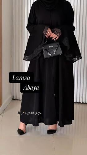 عباية كم دانتيل