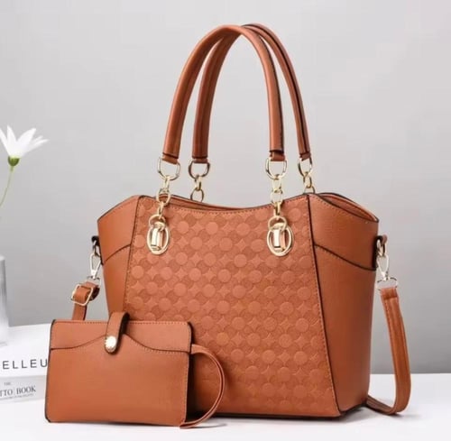 شنطة يد نسائية