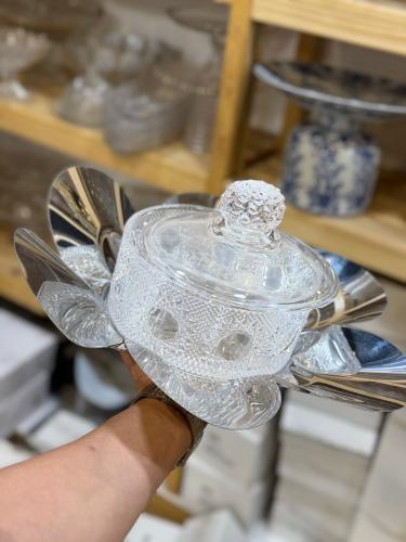 صواني سل استيل مع جزاز